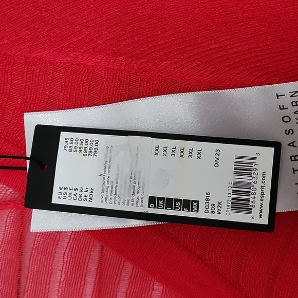Esprit delicate cover up in sheer red - Picture 5 of 7